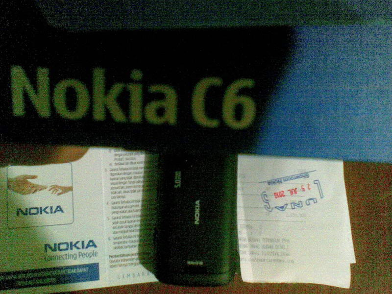 Nokia C6 Phone, bill and the box